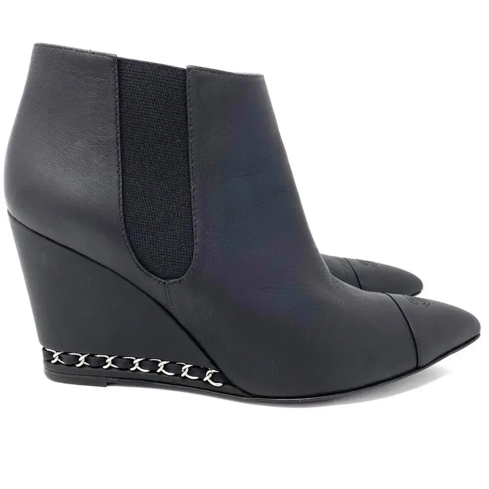 Chanel Black Boots w LOGO Pointed Toe Chain Detail 38.5 AUTHENTIC box included